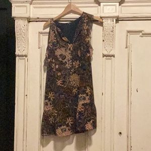 Brown floral Pettit dress.